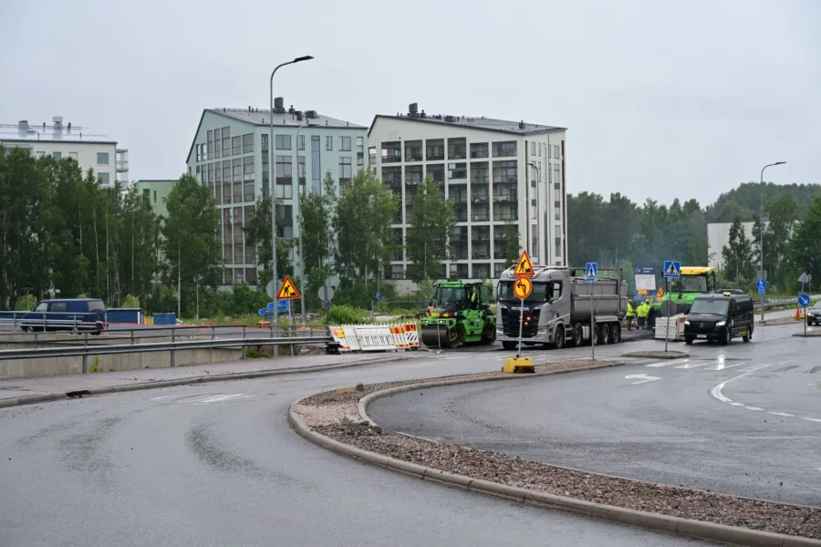 Meritien asfaltointi - Tommi Heinonen1
