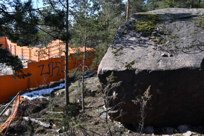 Suojeltu Suomenojan siirtolohkare-Tommi Heinonen