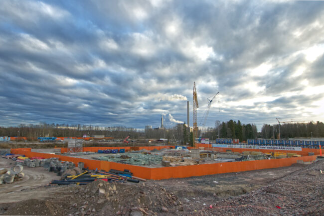 metrokeskus_9645t_ap_jukkar Näkymä Finnoonsillalta metrokeskuksen yli entisen täyttömäen alueelle - Kuva: Jukka Ranta